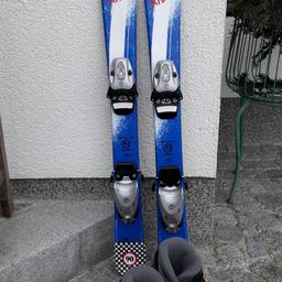 Verkaufe unsere Kinderski mit Schuhen, wurde wenig damit gefahren daher super Zustand, allerdings gebraucht!!! 
Skischuhe Größe 30
Länge Ski 90 cm