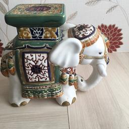 Elephant can be used as an ornament or to place a small plant on top .
The Chinese dog of foo can be used as a fancy door stop.
Buyer to collect.