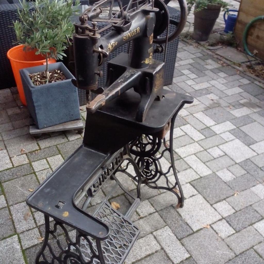 Singer Schuster-nähmaschine 29k3 In 96050 For €195.00 For Sale 