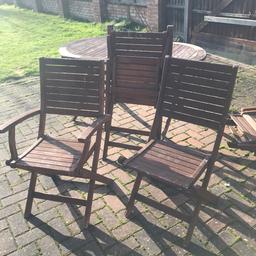 Garden table and 6 chairs FREE

Needs a coat off varnish or paint 

Must collect