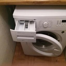 Verkaufe eine defekte waschmaschine an bastler die maschine schleudert nicht!