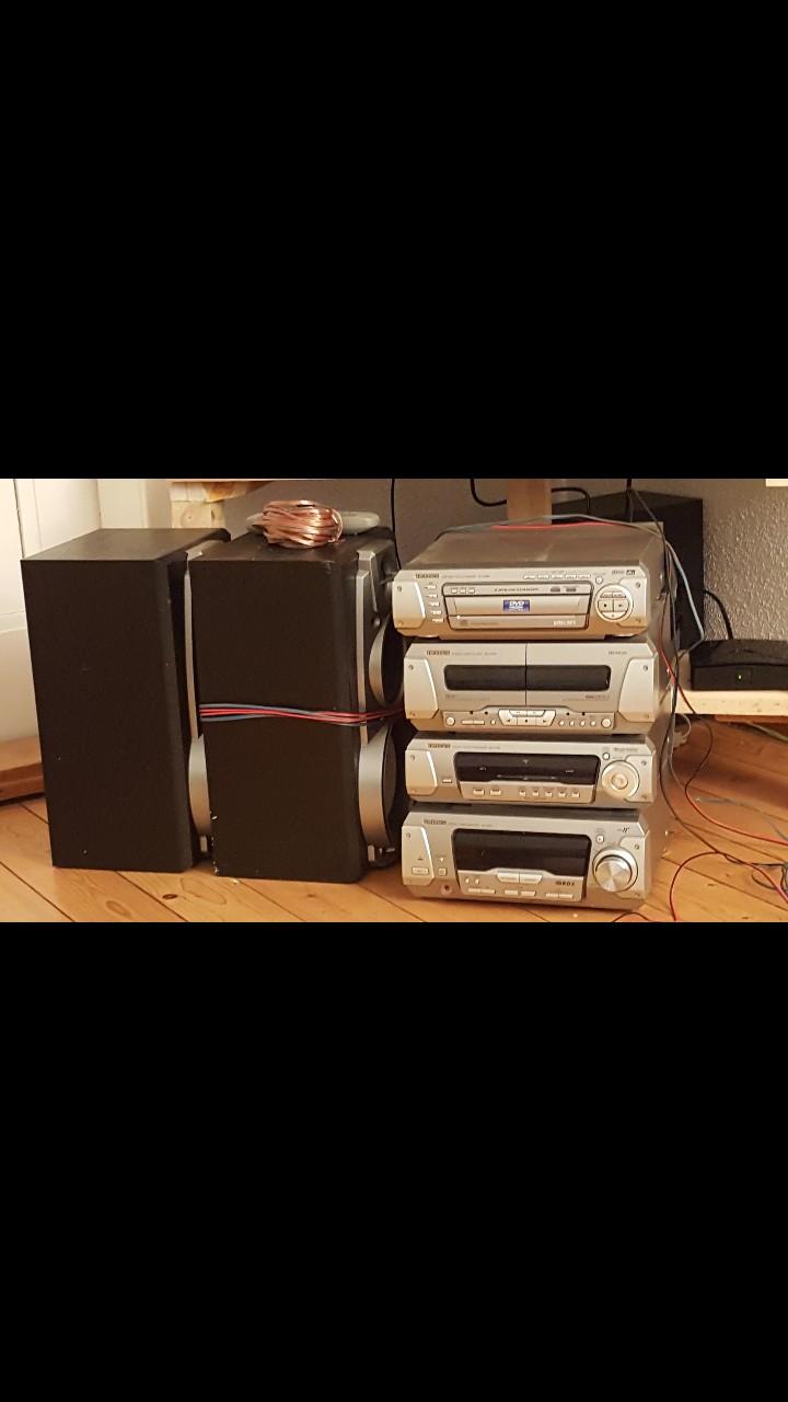 Technics mit 5fach dvd wechsler in 9475 Sevelen für 150,00 CHF zum ...