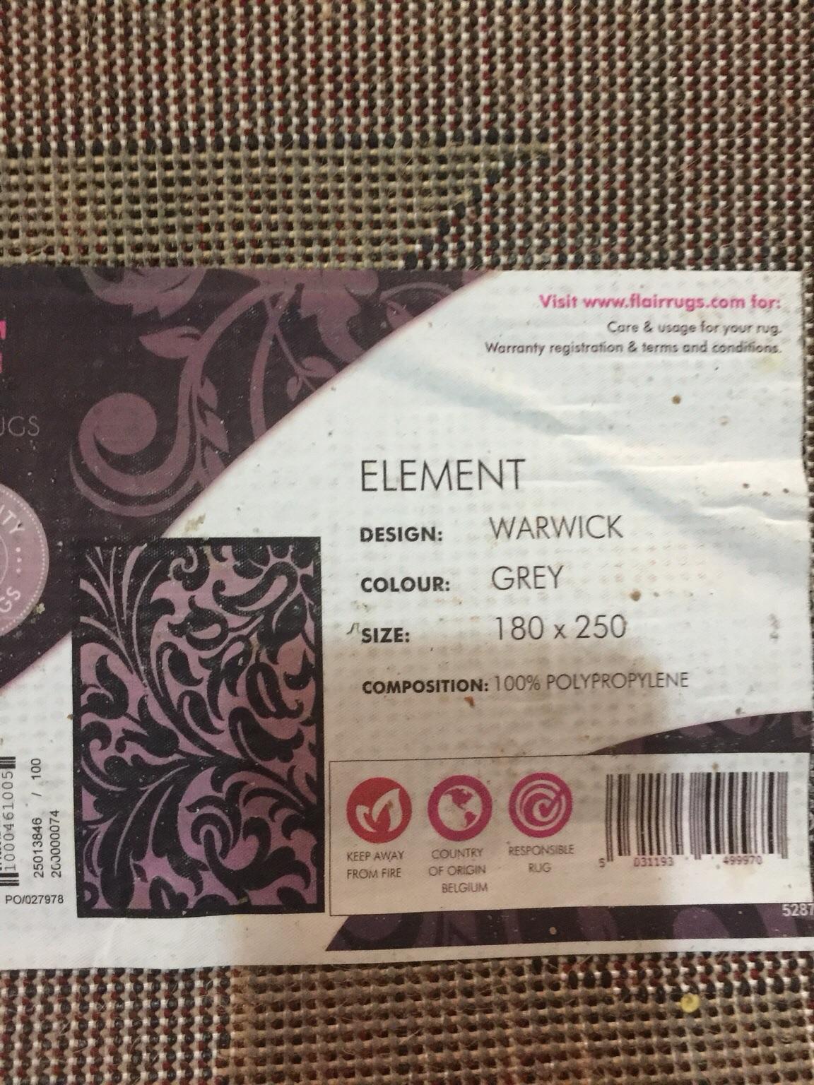 Extra Large black and grey rug in B14 Birmingham für £ 40,00 zum