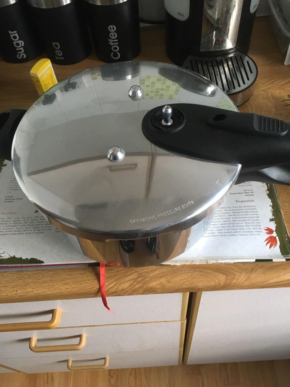 4L Tower pressure cooker in B45 Bromsgrove für 20,00 £ zum Verkauf