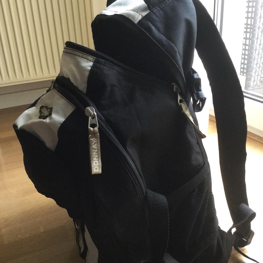 Donnay rucksack hotsell