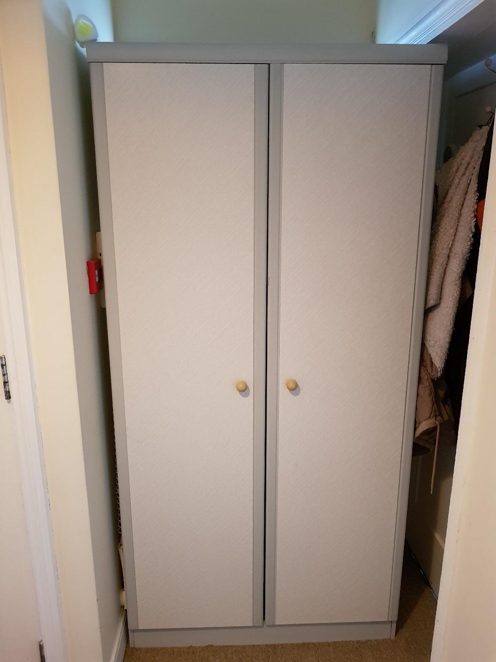 Wardrobe with in SY12 Ellesmere for free for sale Shpock