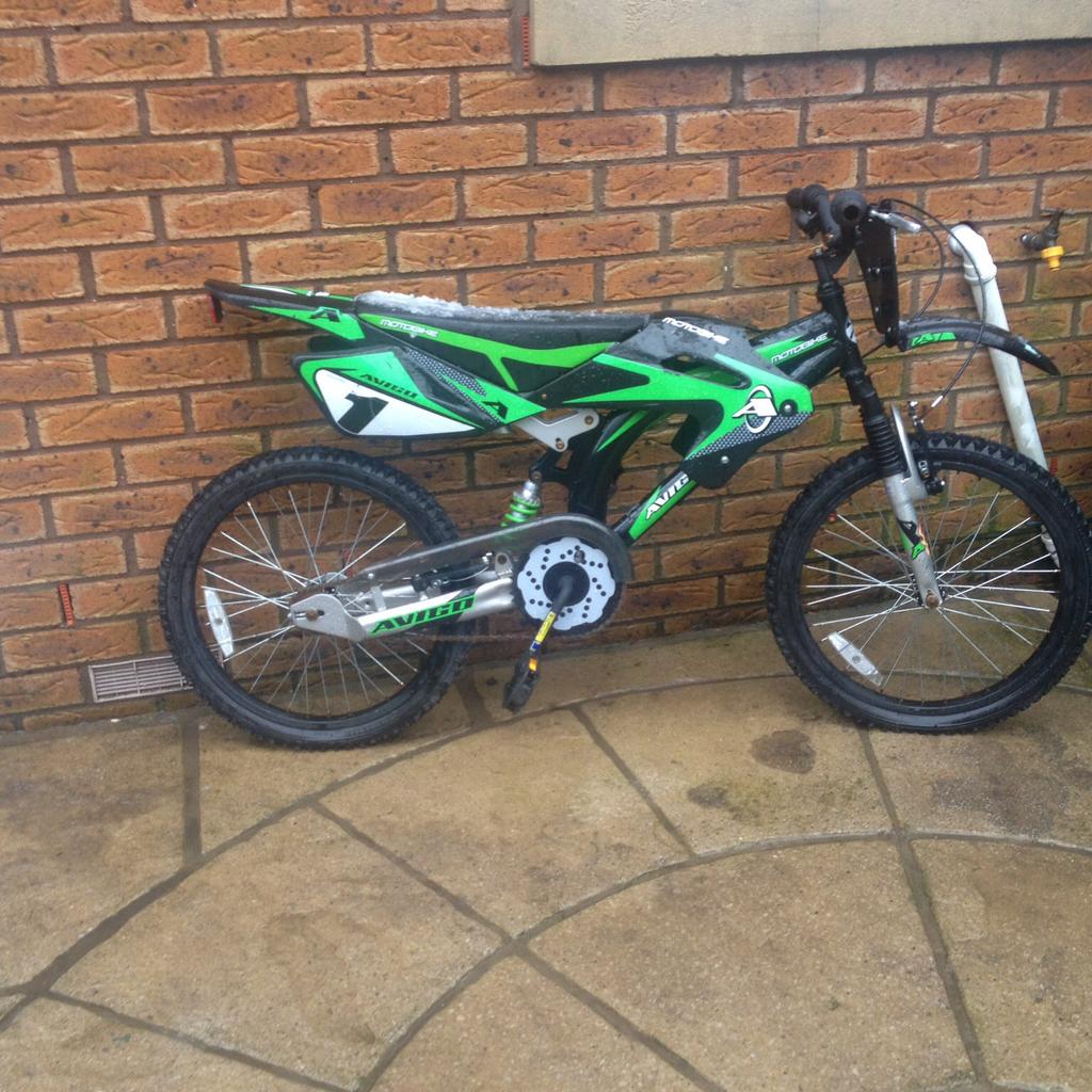 20 inch bike Avigo motorbike in Rochdale for 45.00 for sale Shpock