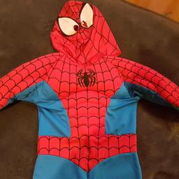 Spiderman Kostüm 8-10 Jahre.... 132cm.