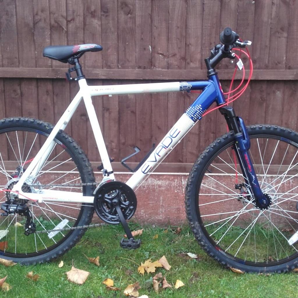 Apollo evade mountain bike 22 inch frame in S80 Bassetlaw for