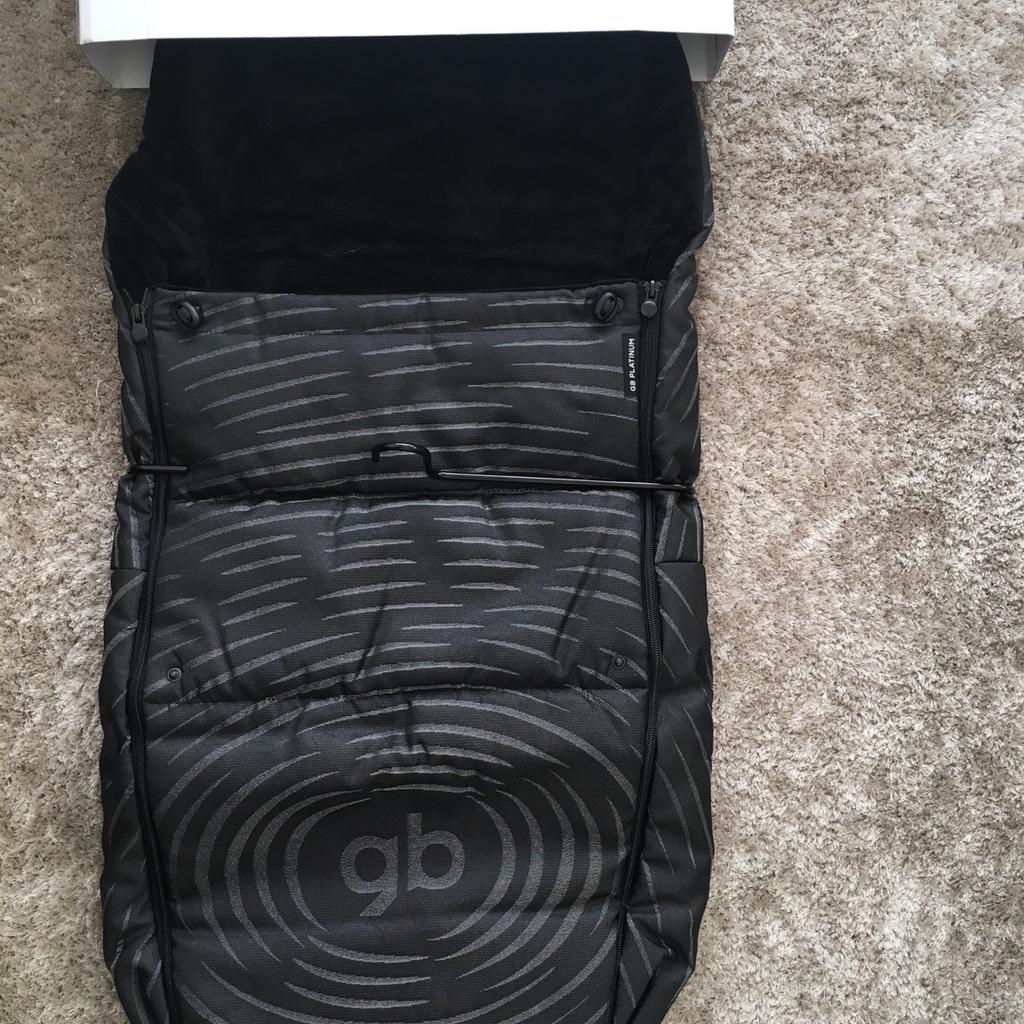 Gb maris footmuff lux black brand new rrp 129 in East Staffordshire for 48.00 for sale Shpock