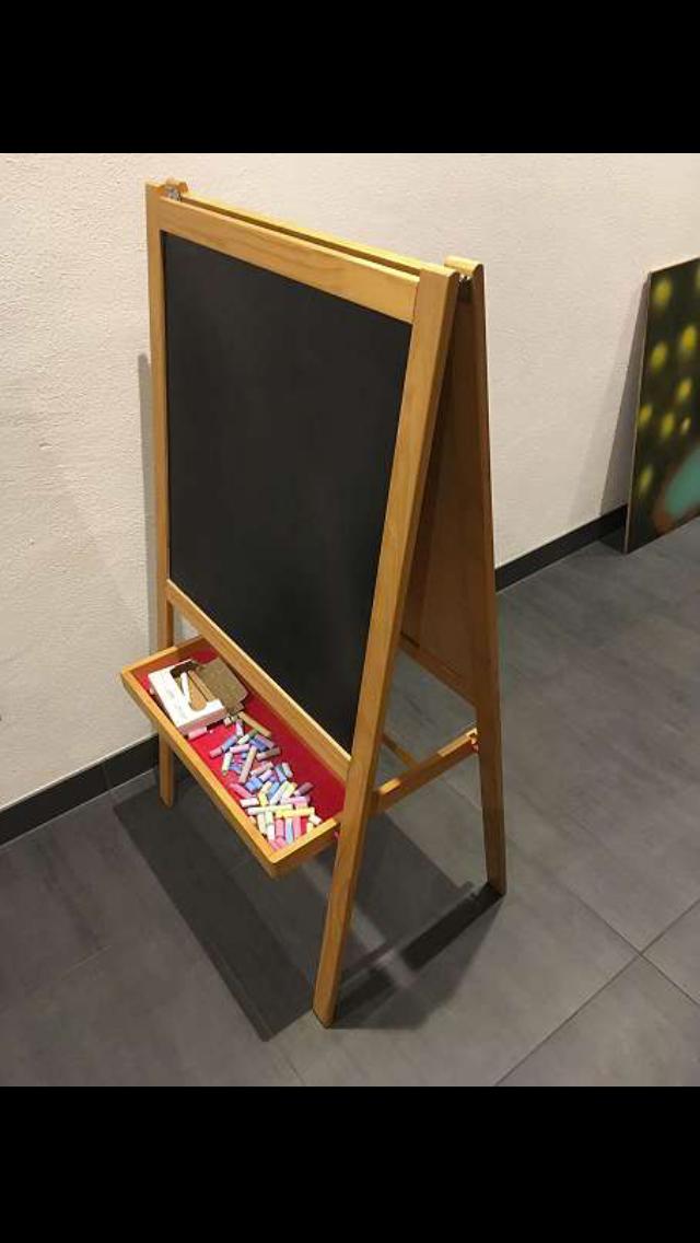 Ikea Mala Stativ Tafel - Kinder Maltafel in 5431 Kuchl für € 10,00 zum ...