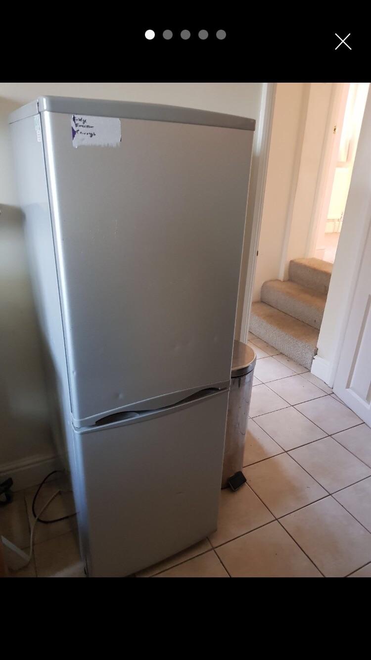 Fridge Freezer in ME14 Maidstone für £ 40,00 zum Verkauf Shpock AT