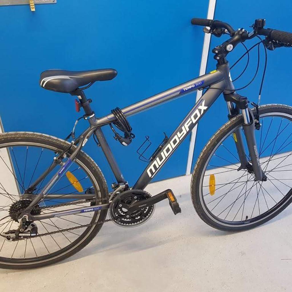 Muddyfox tempo discount 300 hybrid bike