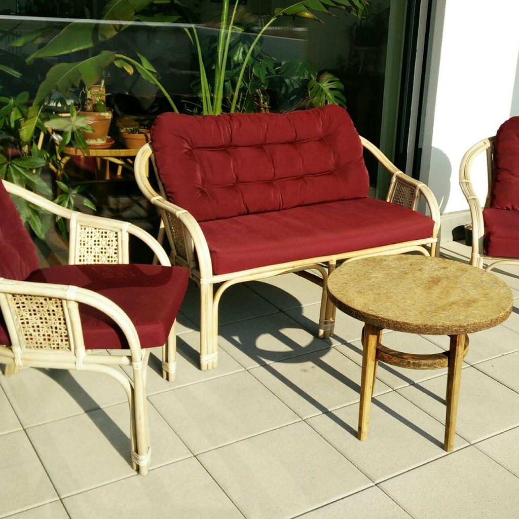 Schöne Rattan Sitzgruppe in 6803 Feldkirch für € 35,00 zum Verkauf