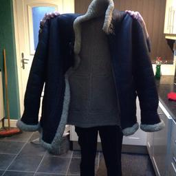 Flying jacket cost 300pounds selling due to not wearing it good quality not cheap rubbish size large