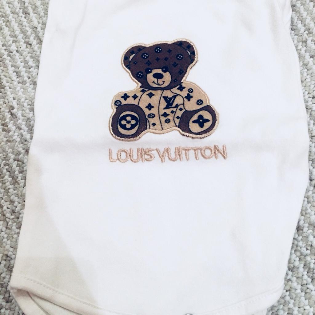 Louis Vuitton Baby Pumphose Full Set in Brandenburg - Teltow, Babykleidung  Größe 86 kaufen