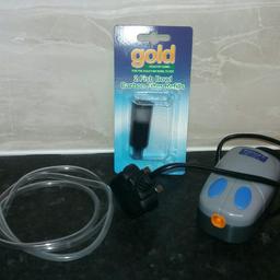 For goldfish bowl 
Contains:
Fliter plate
Uplift tube
Air line tubing
Carbon cartridge