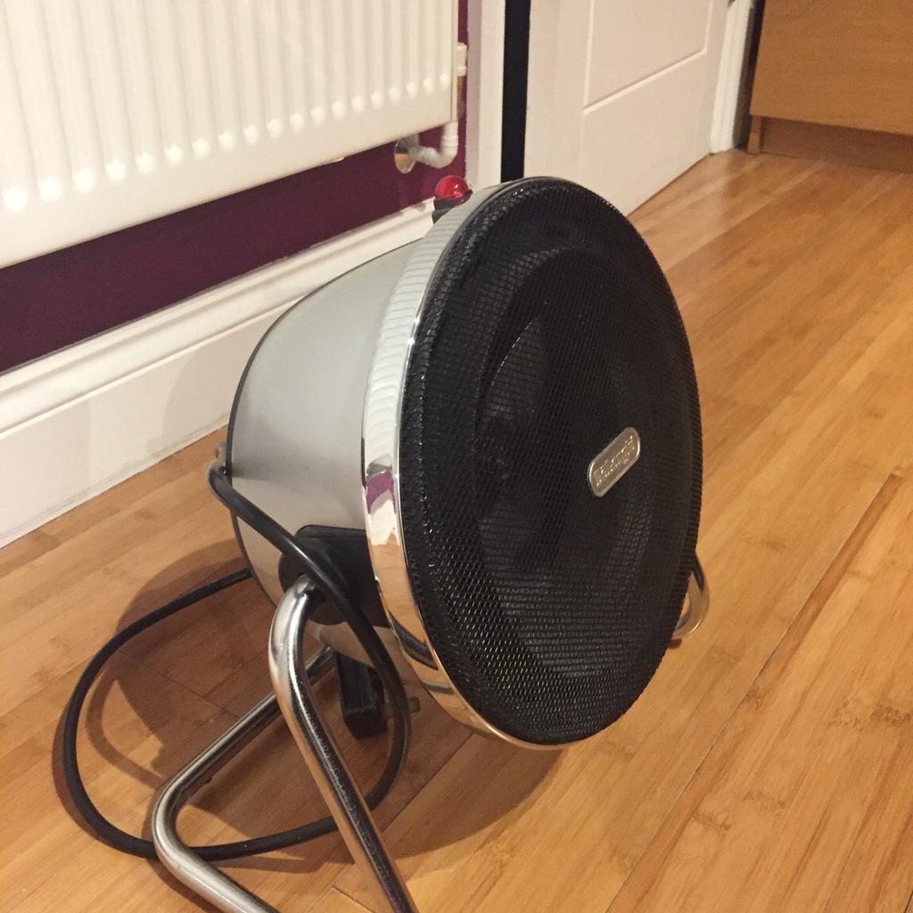 Delonghi Retro Style Fan Heater in CR0 Croydon f r 45 00 zum