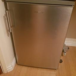 This is a brand new Kenwood Undercounter Fridge (no freezer compartment) bought mid December still have receipt.Guarentee up to mid Dec this year.
Selling due to no longer being needed
In full working order still has original protective plastic inside