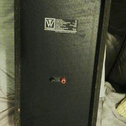 Pair of Wharfedale speakers, these work but sound far too bassy for my liking... and one of the covers is tatty as in picture no. 4. Dimensions are H 48 cm ,, W 27 cm ,,D 25 cm .