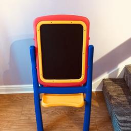 Children's chalkboard/whiteboard on easel

Chalk on one side whiteboard on other side. Also clips to hold sheets of paper

Excellent condition

Collection Brighouse