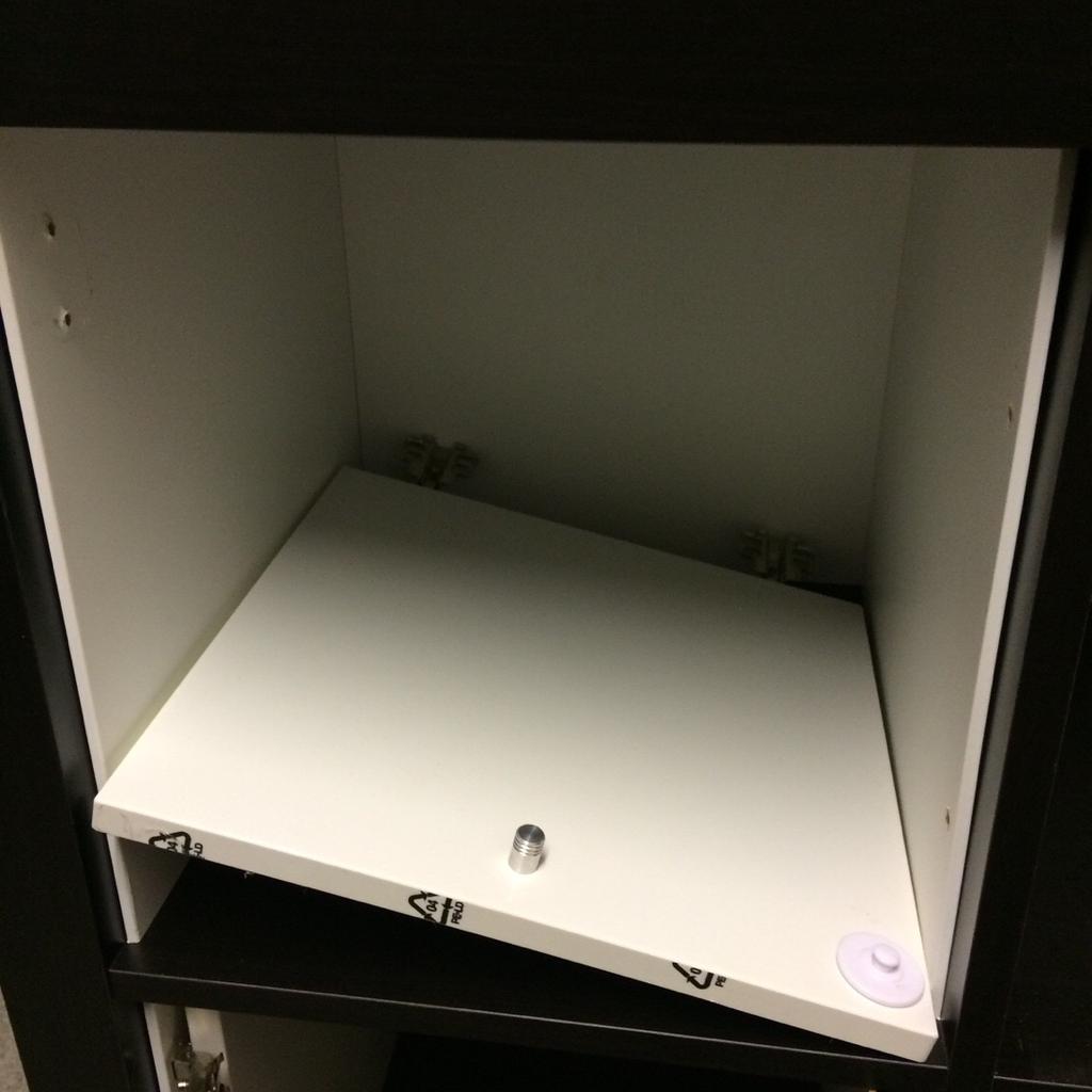 IKEA kallax unit in B63 Dudley für £ 10,00 zum Verkauf Shpock AT