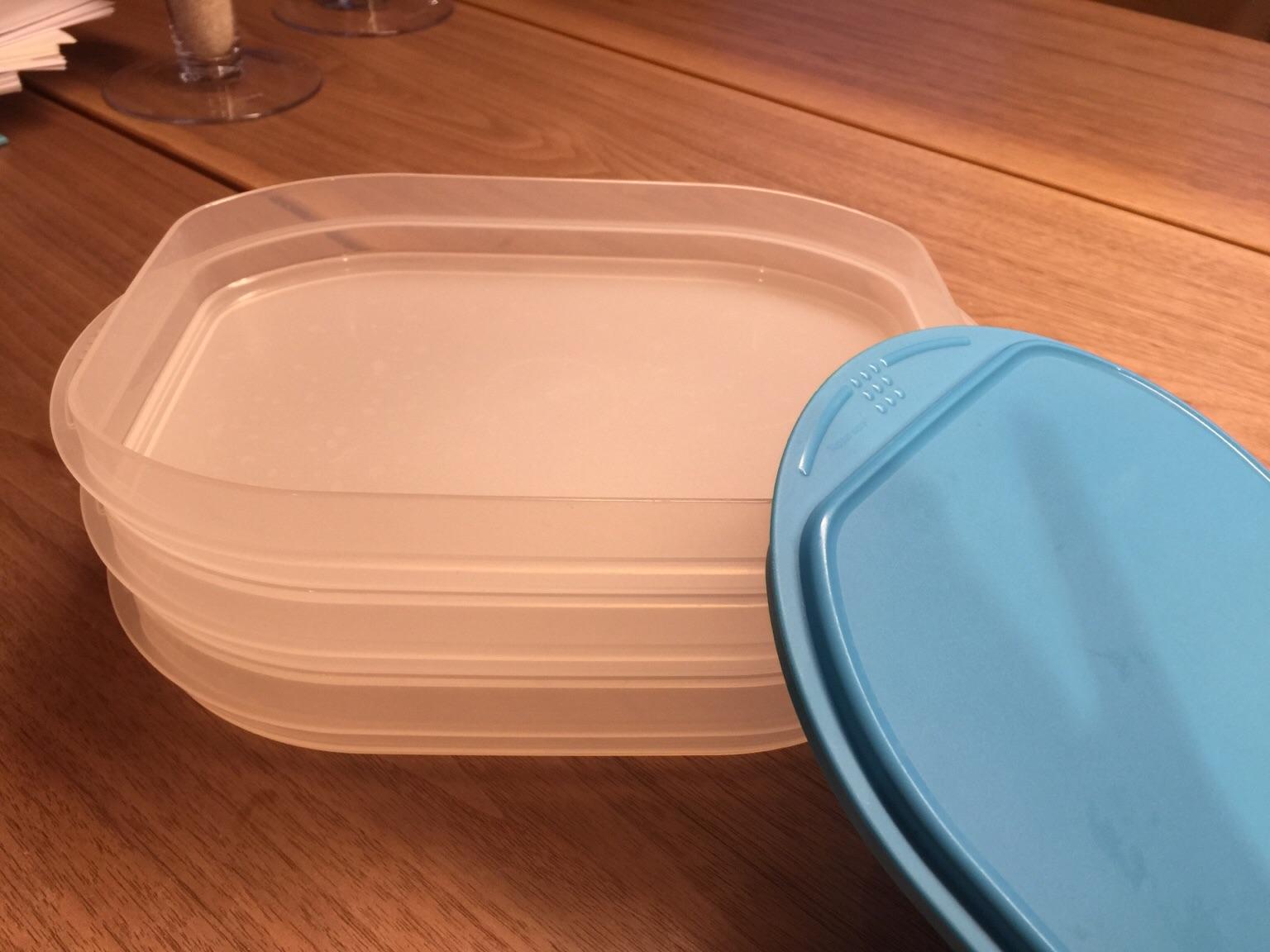 Tupperware Wurstdose stapelbar in 6065 Thaur for €4.00 for sale