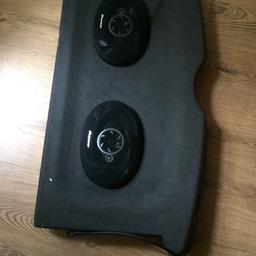 Black Vauxhall corsa boot shelf with speaker in very good condition