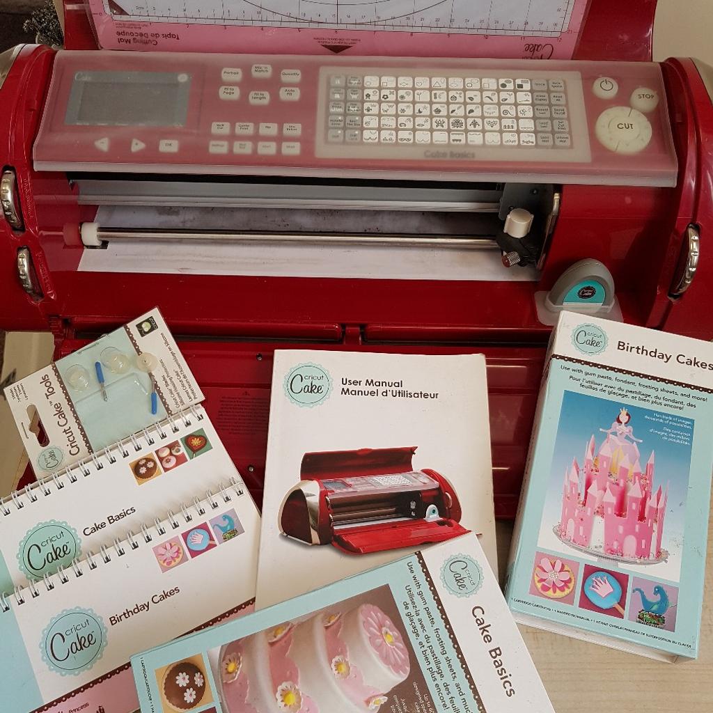 cricut cake machine in WV14 Dudley for £50.00 for sale Shpock