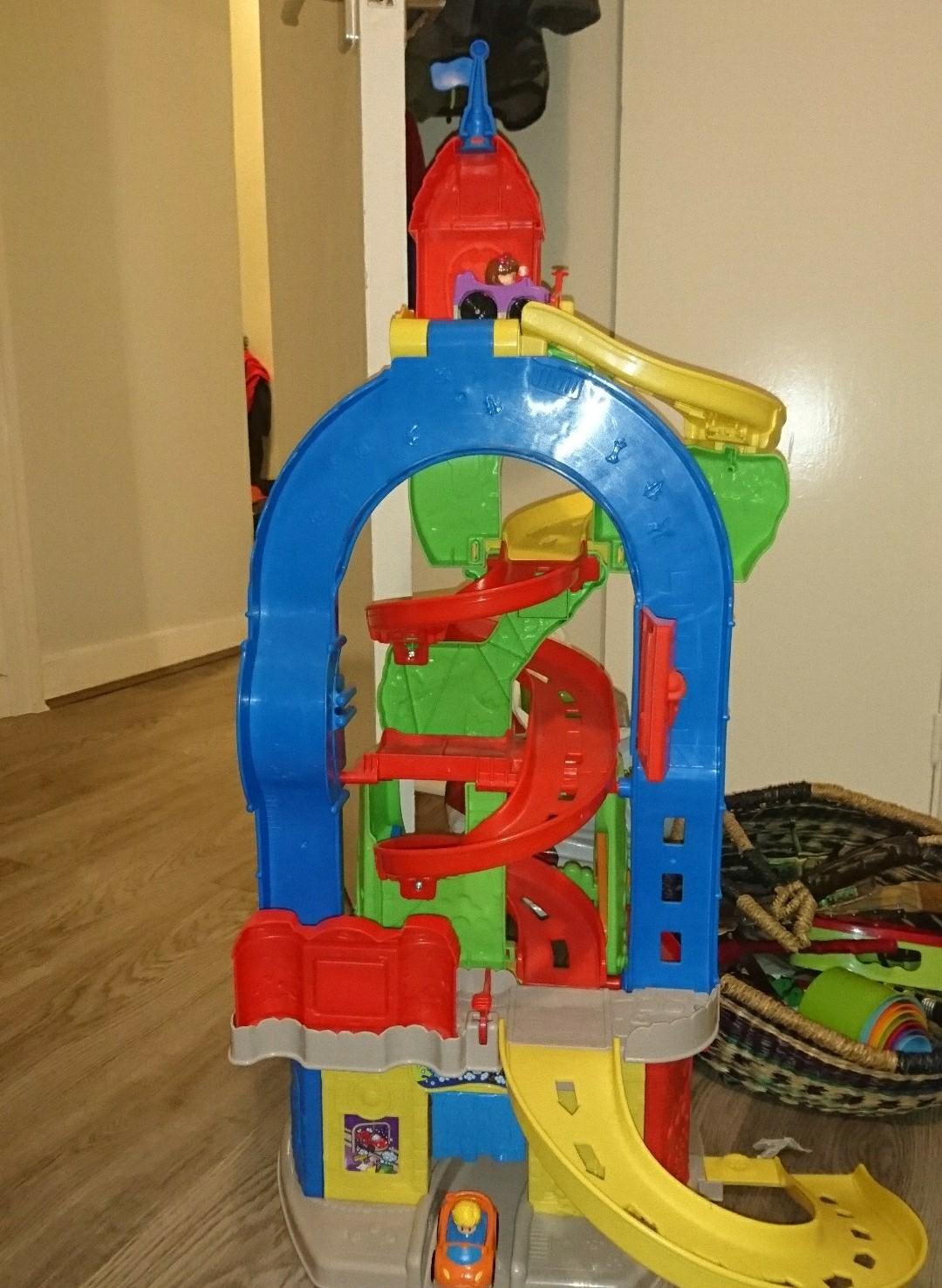 Fisher price ramp 2 in 1 in EC1V Islington für 15,00 £ zum Verkauf ...