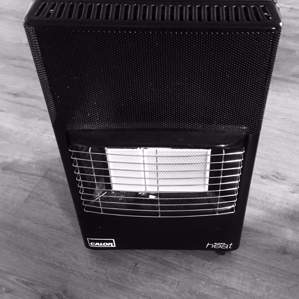 CALOR SUPERHEAT MOBILE GAS HEATER &GAS BOTTLE in S65 Rotherham für £ 79,00 zum Verkauf Shpock AT