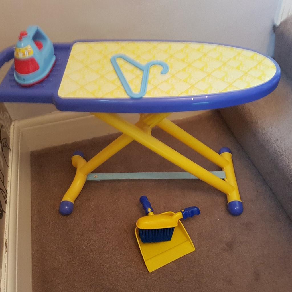 Toy Children's Ironing Board Set in WF12 Leeds for £7.50 for sale Shpock