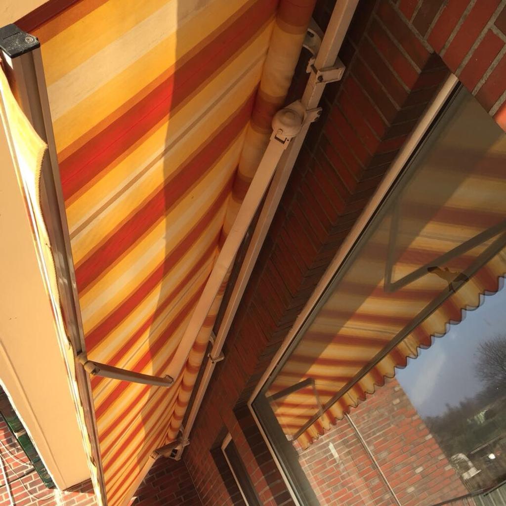 Markise (Warema) gelb rot in 21423 Winsen (Luhe) für 99,00 € zum