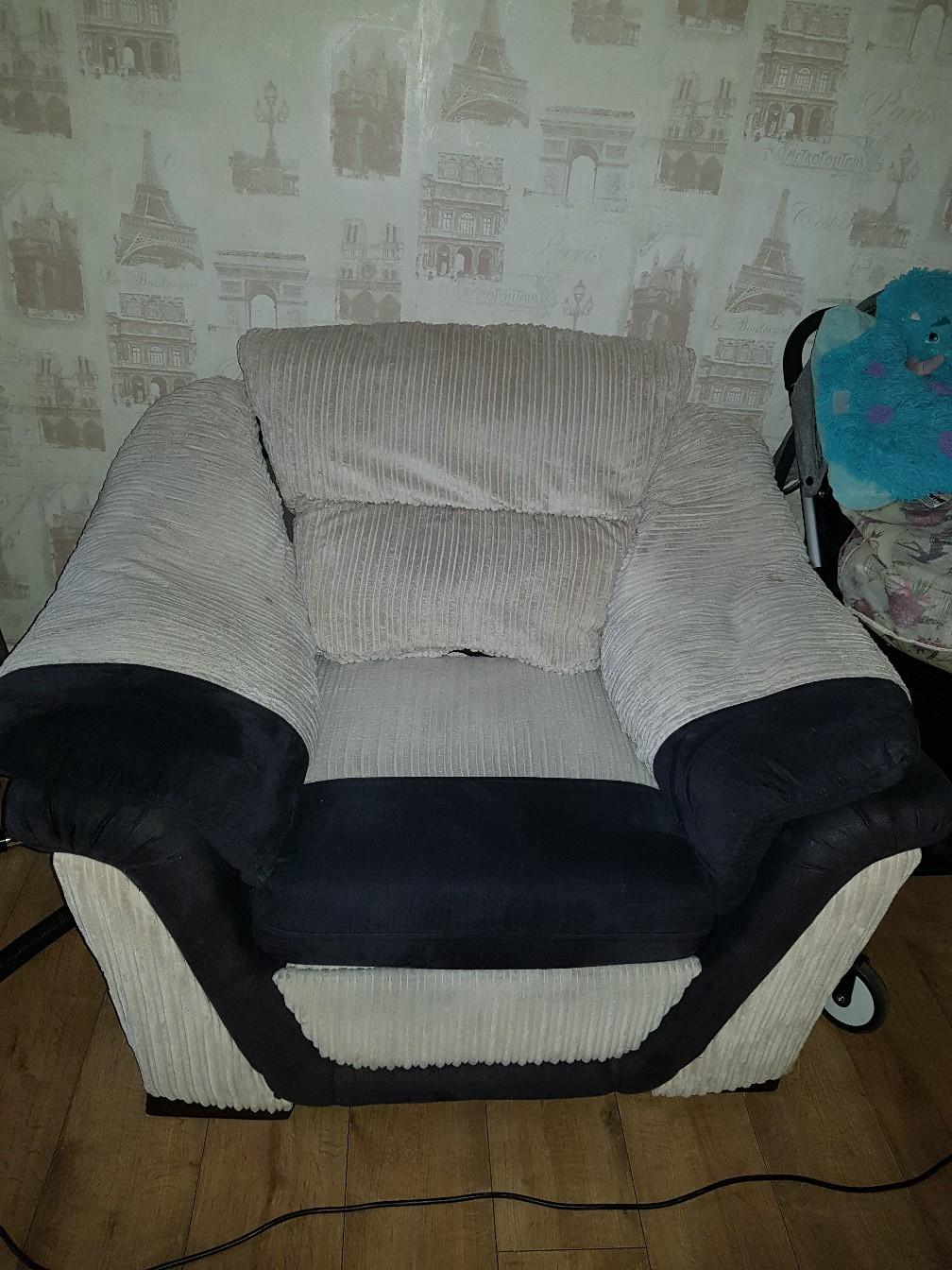 sofa in Barnsley für 45,00 £ zum Verkauf Shpock DE