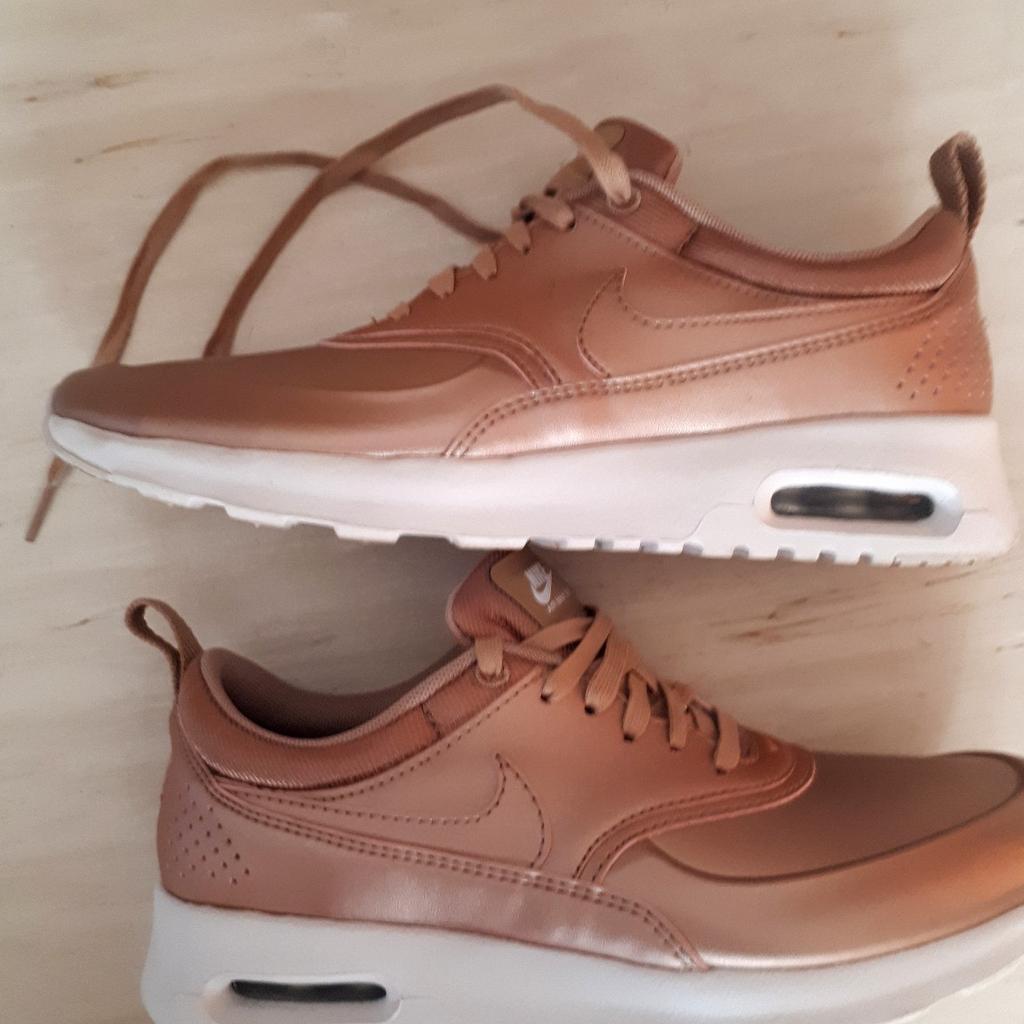 Rose gold nike airmax clearance thea se