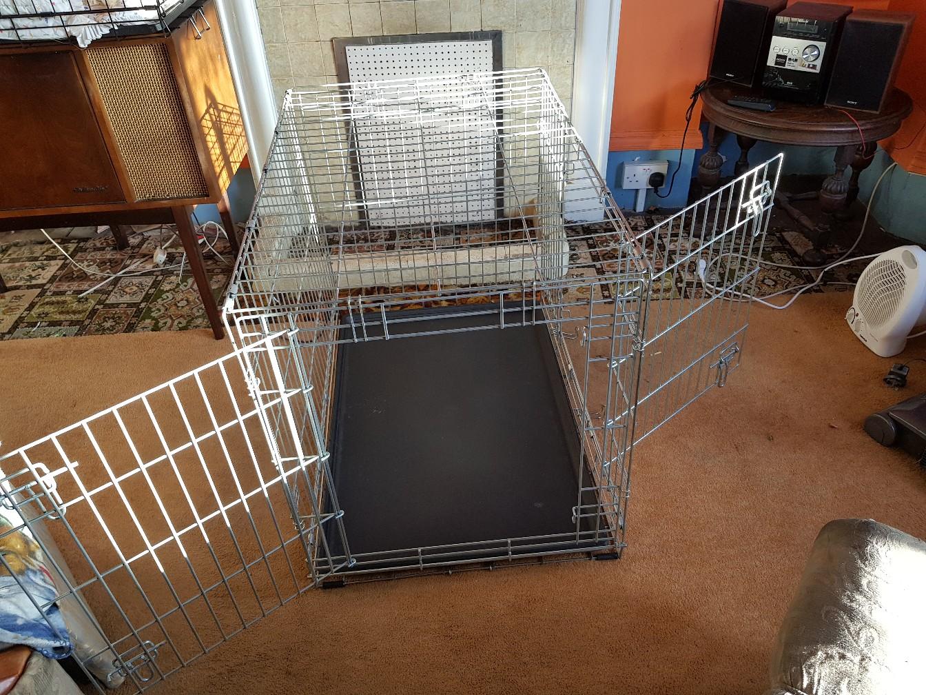 Medium dog crate in GU3 Guildford für £ 21,00 zum Verkauf Shpock AT