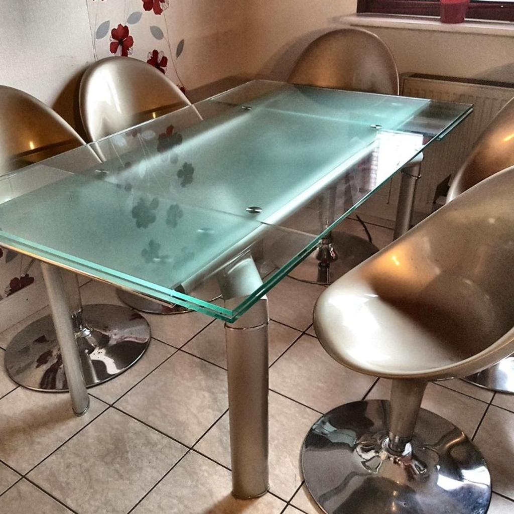 Esstisch / Glastisch ausziehbar *1,2 cm dick in 50126 Bergheim für € 100,00 zum Verkauf
