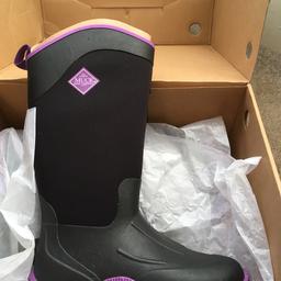 Brand new in box size 4 black/purple