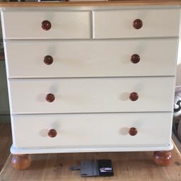 Immaculate chest of drawers 
Paineted solid wood. 
Waxed top
H30in x W31in x D 18in
£70 Ono 
This really is a good piece of hand made furniture