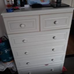 Chest of drawers good clean condition collection nn5 or can deliver for fuel cost