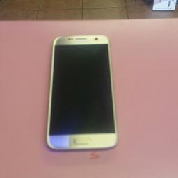 Hia I am selling my Samsung galaxy s7 hold edition mint condition all network comes with a charger