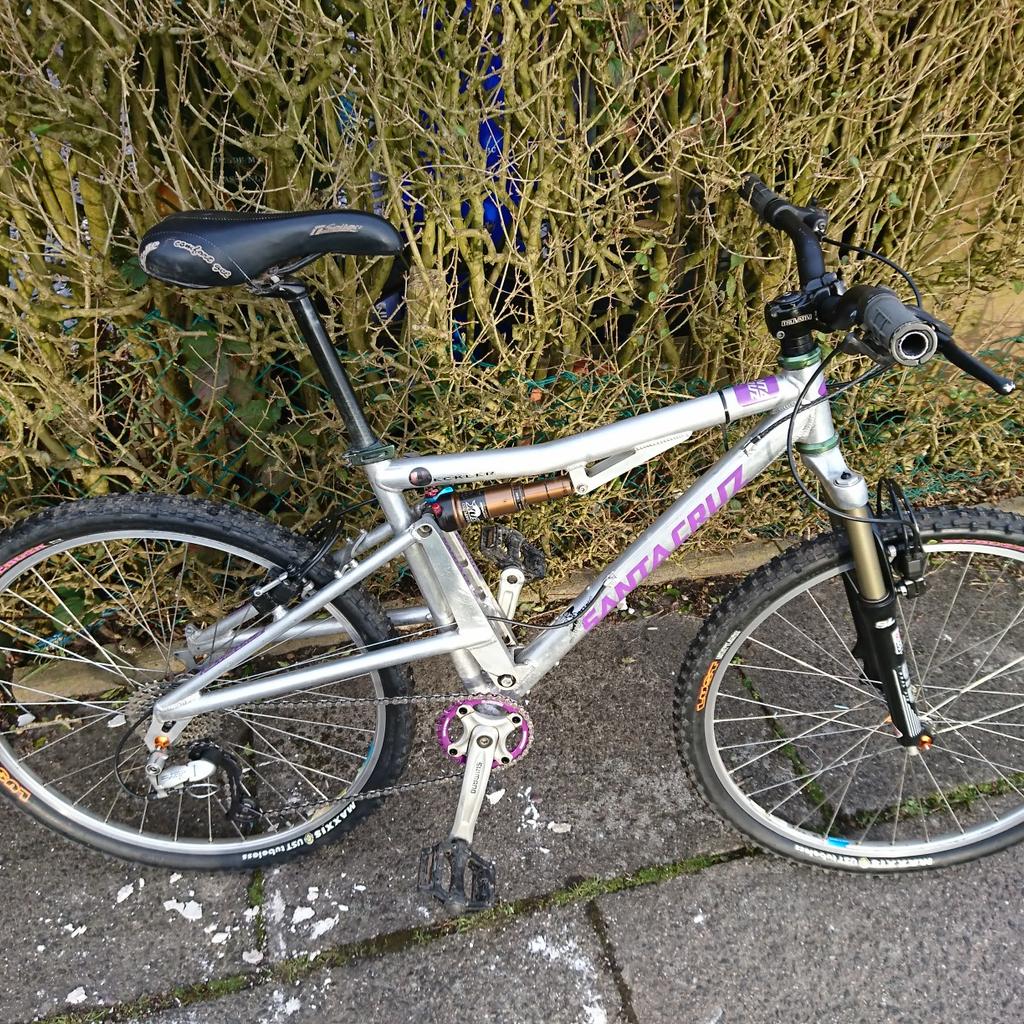 Santa cruz heckler 1997 mountain bike in Tameside for 380.00 for