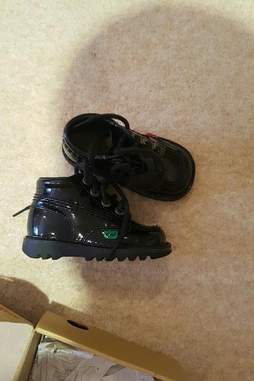 Buy & Sell Elmstead South East London - Photos for Patent kickers black uk size 6