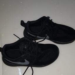 Selten getragene Nike Kinder Schuhe gr 29.5