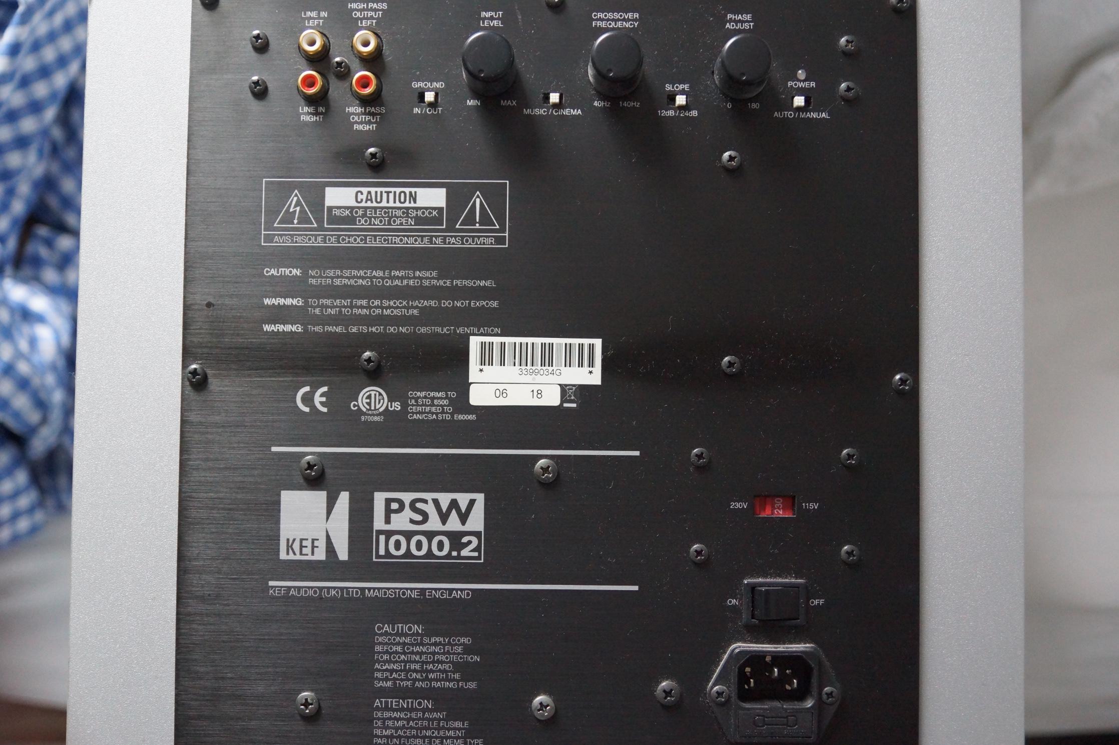 KEF PSW 1000.2 Subwoofer & Surround Speakers in SW18 Wandsworth for £90