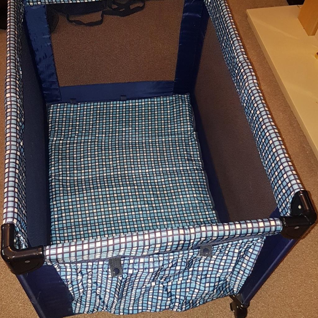 Little shield store travel cot