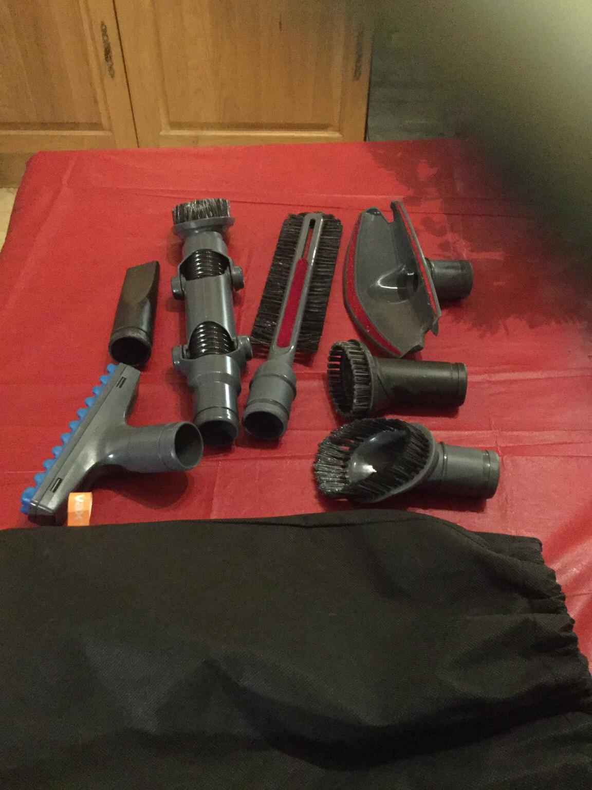 Cordless Vax Blade 24V Hoover in S40 North East Derbyshire für 85,00 ...