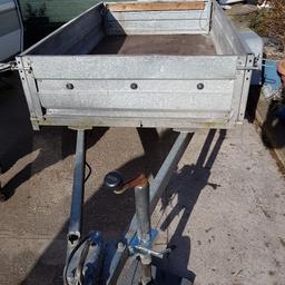 Fully galvanized 6ft x 4ft tailgate & front opening trailer lights good tyres
Message me for any further info