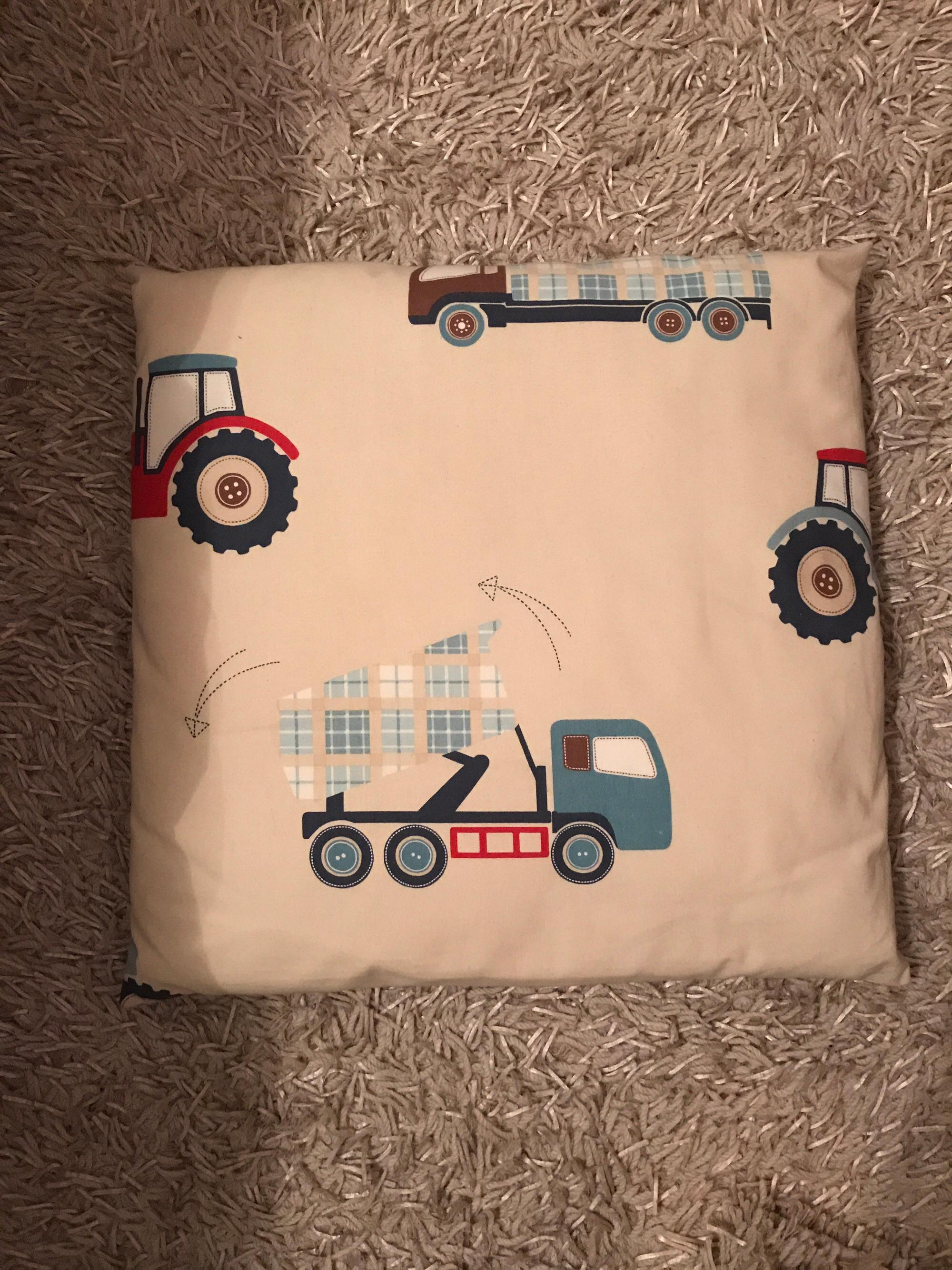 Laura Ashley tractors and trucks curtains in WF4 Wakefield for £100.00