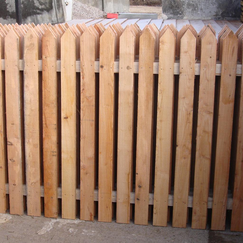 New: Picket Fence Panels 1750cn W X4ft H £15 In Cv10 Nuneaton And 